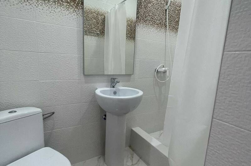 Номер «Полулюкс» (2−4 человека)