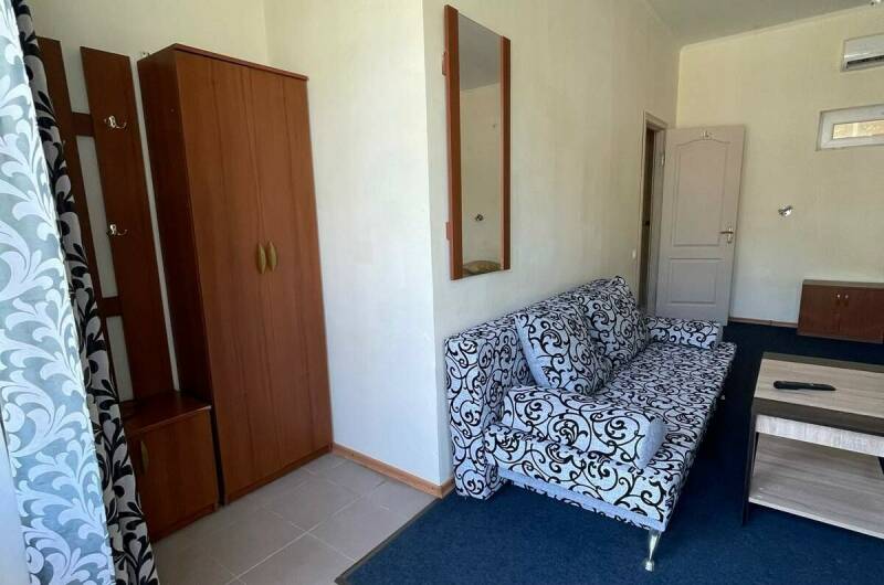 Номера «Стандарт» (2−5 человек)