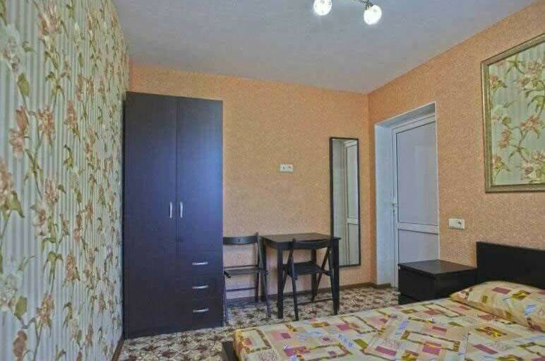 Номер 2−4 местный без удобств «Эконом» (1 этаж)