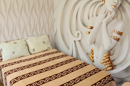 Номер с удобствами и балконом на 2−3 чел (3 этаж)