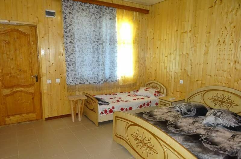 Трехместный домик