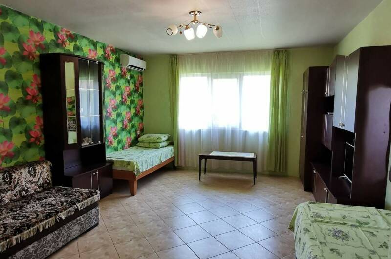 Семейный «комфорт» с кухней на 4 человека № 7