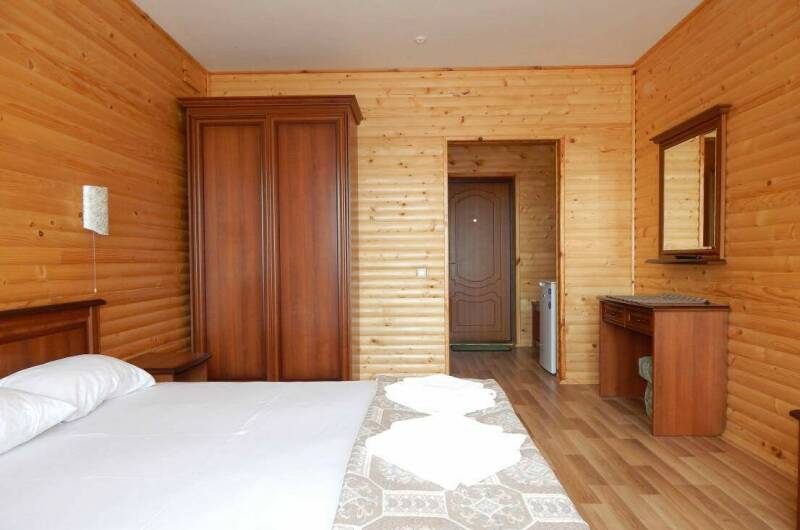 4-х местный «Делюкс» с видом на море и горы