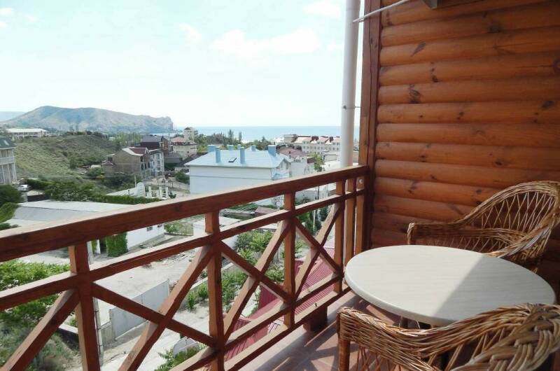 4-х местный «Делюкс» с видом на море и горы