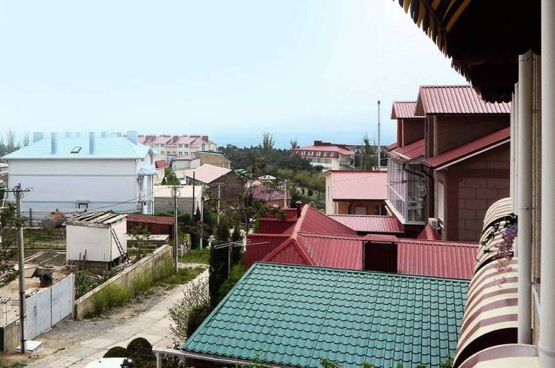 5-ти местный 2-х комн номер с видом на море и горы