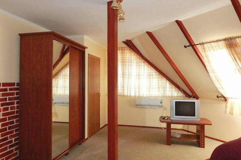 Номер «Семейный с террасой» до 7-ми человек