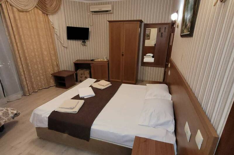 3 местный номер с балконом