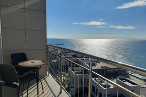 Изображение "Супер-видовая квартира рядом с морем"