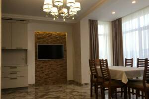 Изображение квартиры / апартамента "Просторная 3-комнатная квартира"