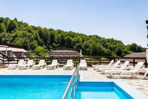 Изображение отеля / гостиницы "Гостевой дом «Дубовая Роща»"