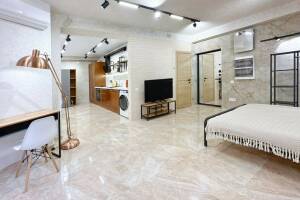 Изображение квартиры / апартамента "Просторная студия со стильным ремонтом"