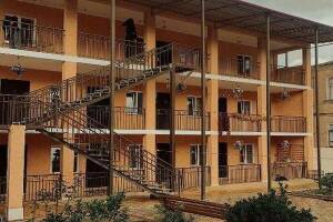 Изображение отеля / гостиницы "Гостевой дом «Семейный дворик»"