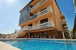 Изображение отеля / гостиницы "Гостевой дом «Гранд Хаус»"