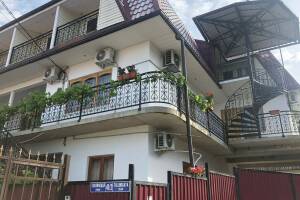 Изображение отеля / гостиницы "Гостевой дом «Сура»"