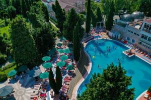 Изображение квартиры / апартамента "Апартаменты у моря с бассейном"