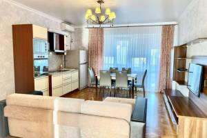 Изображение квартиры / апартамента "Трёхкомнатные апартаменты в частном доме"