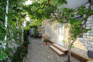 Изображение отеля / гостиницы "Гостевой дом на Тургенева 98 «Б»"