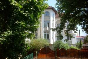 Изображение отеля / гостиницы "Гостевой дом на Изумрудной"