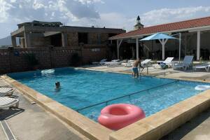 Изображение отеля / гостиницы "Гостевой дом «Ускут»"