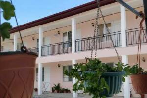 Изображение отеля / гостиницы "Гостевой дом «Артём и Анжела»"