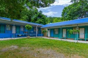 Изображение отеля / гостиницы "База отдыха «Полянка»"