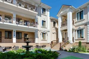 Изображение отеля / гостиницы "Zlata Guest House (Гостевой дом «Злата»)"