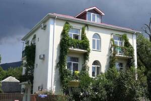 Изображение гостиницы "Частный дом на ул. Революционной, 136 (У Ларисы)"