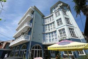 Изображение отеля / гостиницы "Гостевой дом «Версаль»"