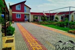 Изображение отеля / гостиницы "Бунгало парк «ΓΛΑΡΟΣ»"