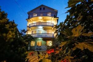 Изображение отеля / гостиницы "Гостевой дом «Удача»"