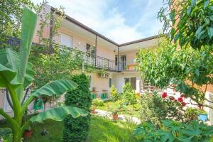 Изображение отеля / гостиницы "Гостевой дом «Как у всех»"