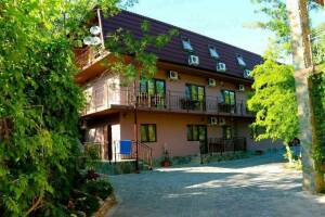 Изображение гостиницы "База отдыха «Нефтяник»"