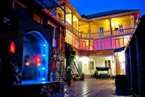 Изображение гостиницы "Семейный гостевой дом «Три сына»"