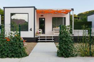 Изображение базы отдыха "Домики в Абрау"